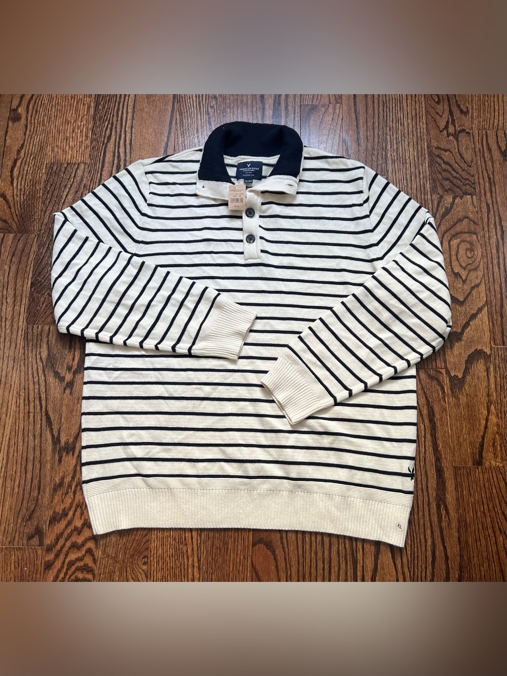 AMERICAN EAGLE Classic Fit men’s pullover sweater